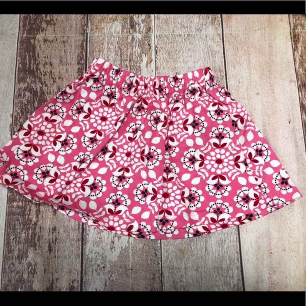 Hanna Andersson Floral skirt size 90‎